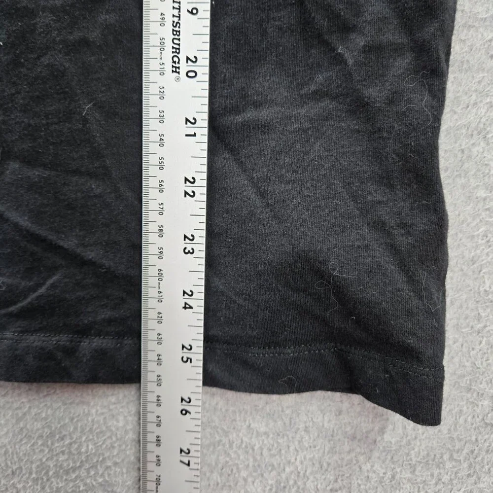 True Religion Men Shirt M Black Short Sleeve Logo Graphic Crew Neck Tee‎